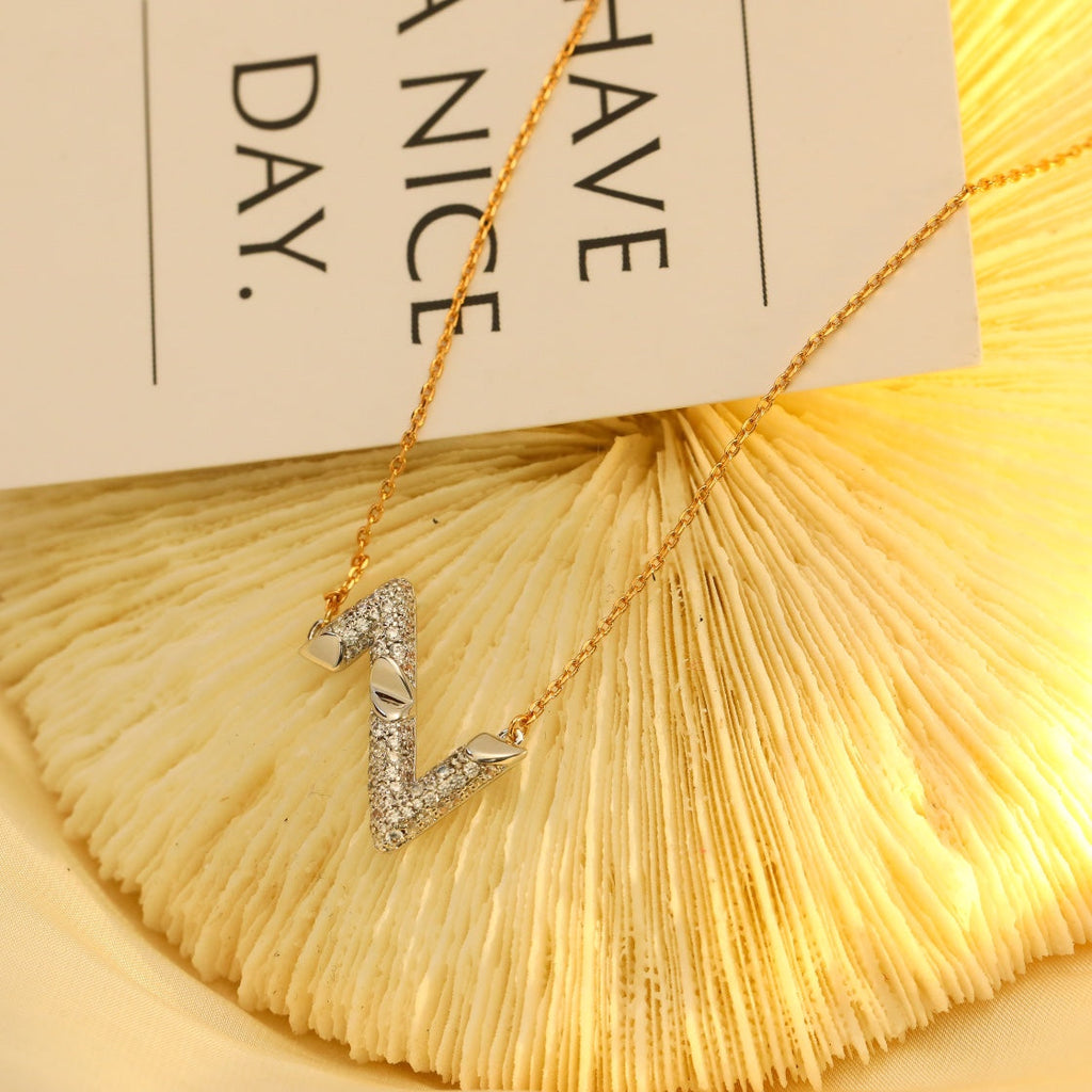 LOUIS VUITTON VOLT SILVER DIAMOND PEDANT NECKLACE