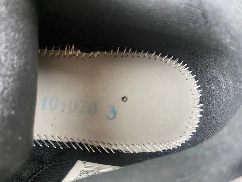 Air Jordan 11 Low IE Space Jam - Hình 2