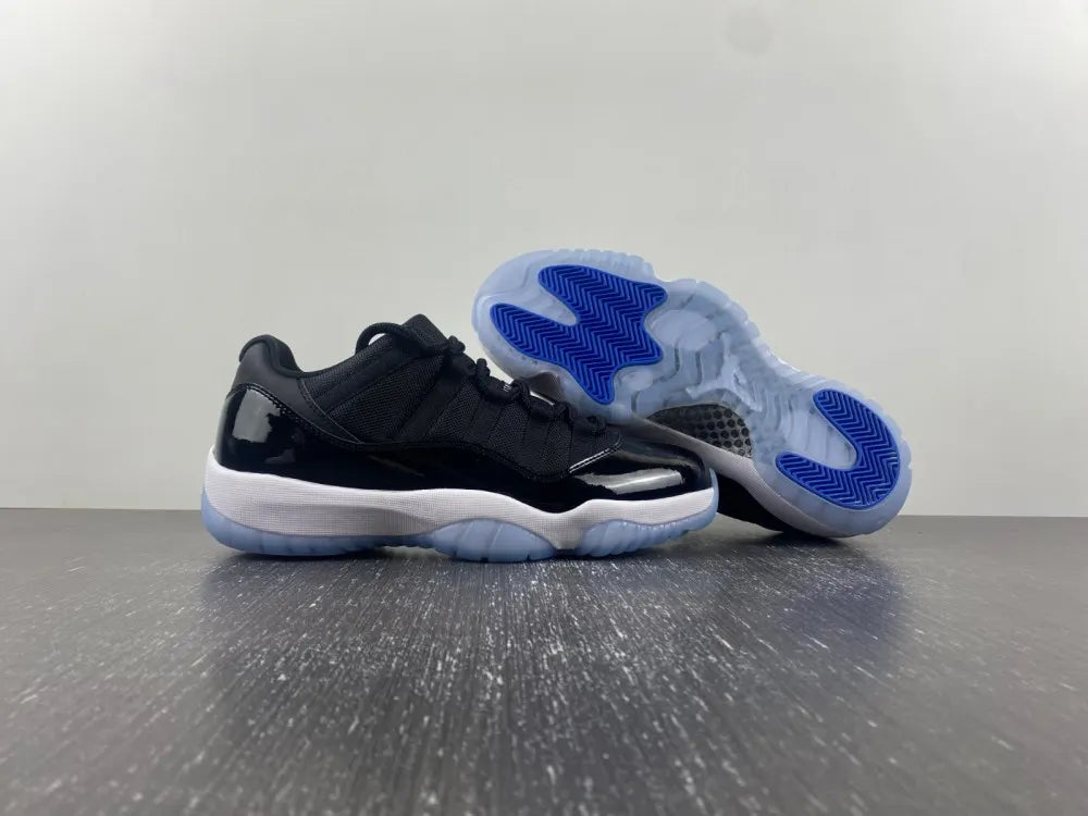 Air Jordan 11 Low IE Space Jam - Hình 12