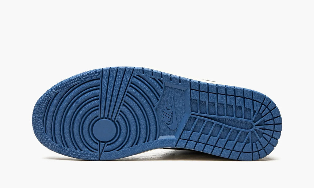 Jordan 1 Retro High Travis Scott x Fragment: The 1 Ultimate Luxury Icon