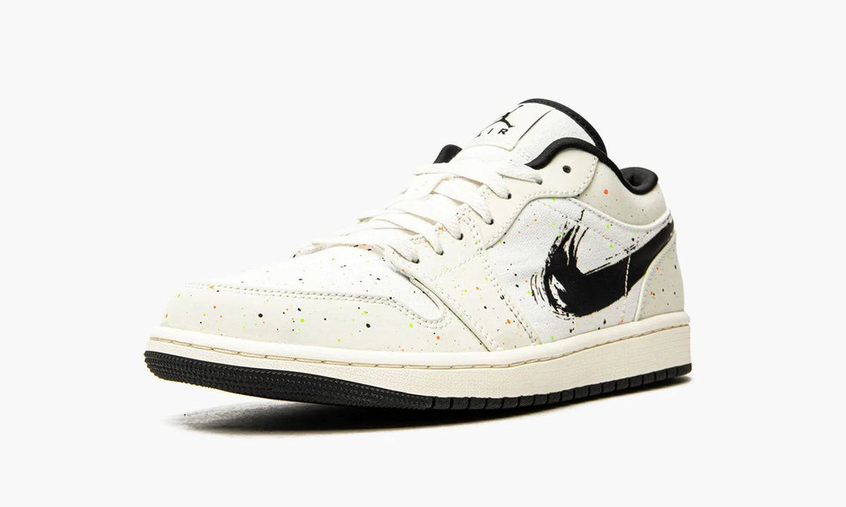 Air Jordan 1 Low SE Brushstroke 2021: Ultimate Premium Sneakers