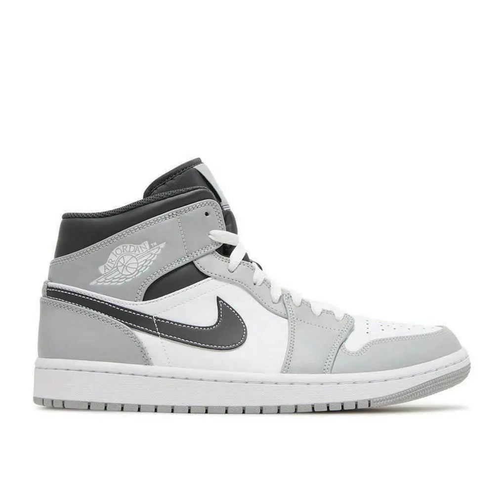 Air Jordan 1 Mid sneakers