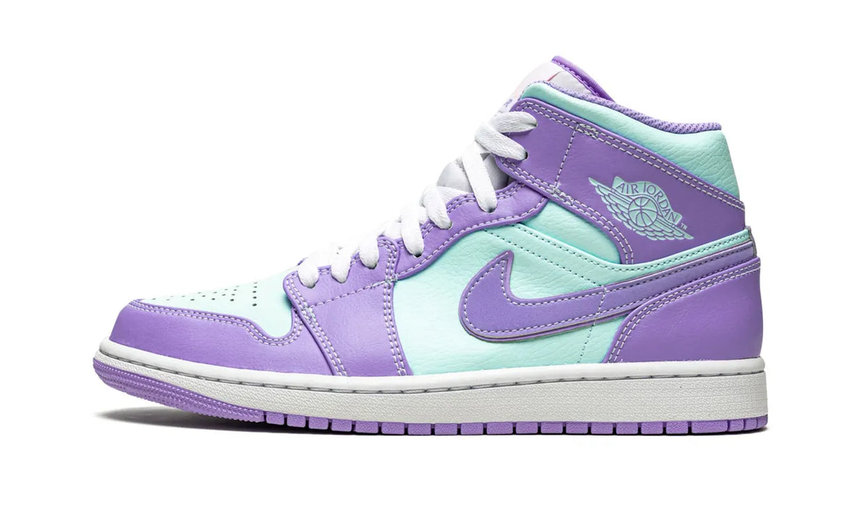 Air Jordan 1 Mid Sneakers