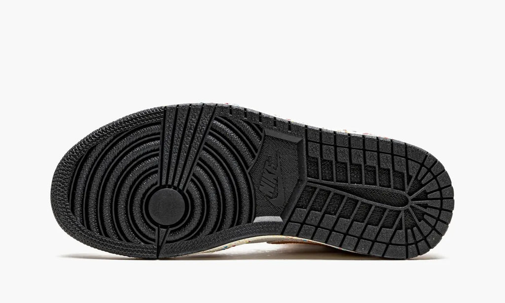 Air Jordan 1 Mid SE Brushstroke: The 1 Ultimate Premium Sneaker Choice