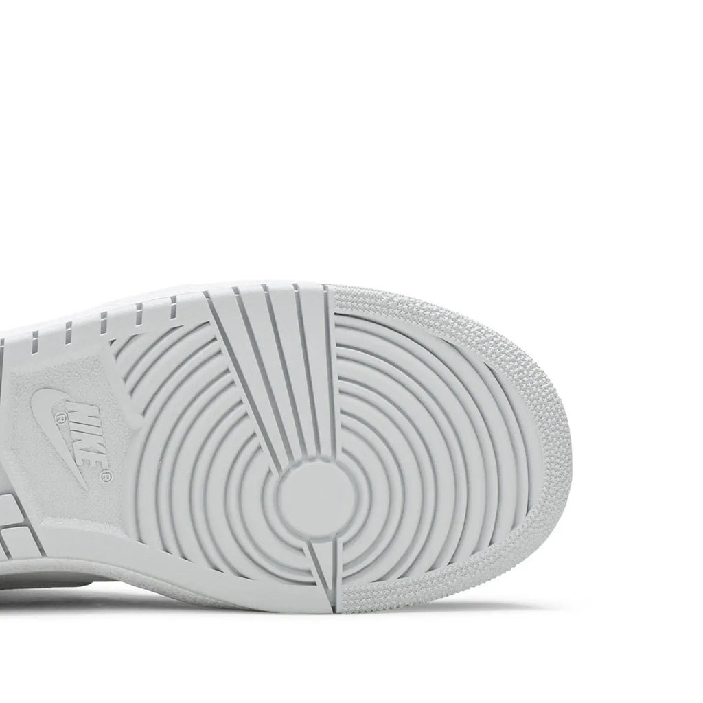 Air Jordan 1 High sneakers: Top 1 Premium White & Neutral Grey Retro Design