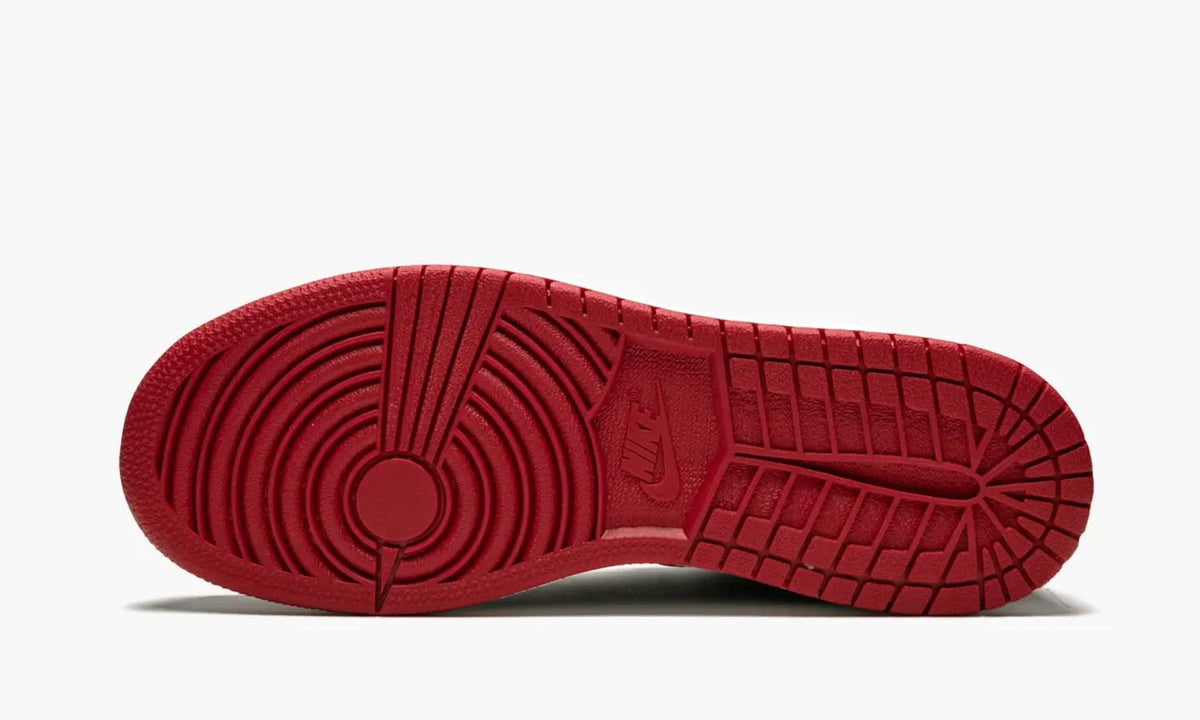 Air Jordan 1 Retro High OG Bred Toe: The 1 Premium Luxury Sneaker