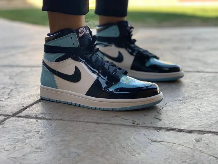 Air Jordan 1 Blue Chill: Premium 2019 UNC Patent Leather Sneakers