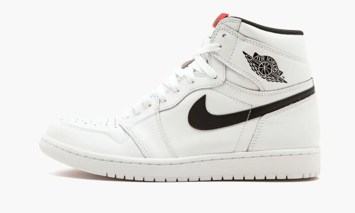 Air Jordan 1 High Retro: Top 1 Best Premium White Basketball Sneakers