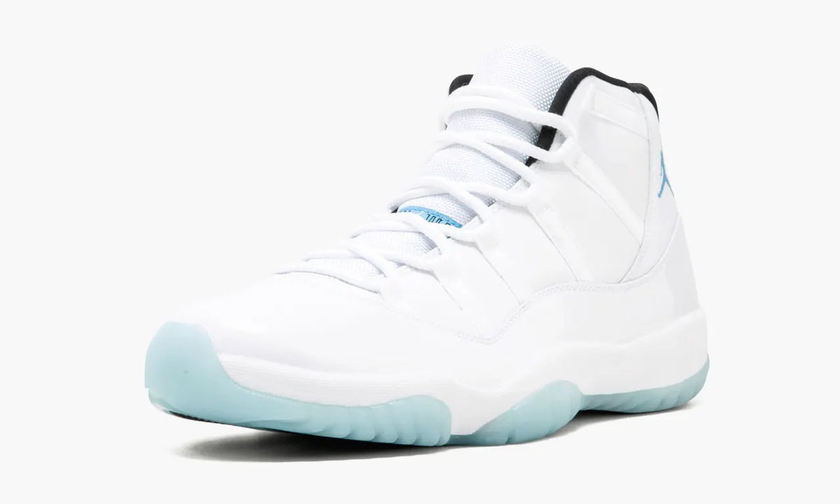 Air Jordan 11 Legend Blue