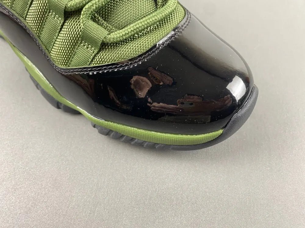 retro Air Jordan 11 Olive Green - Hình 11