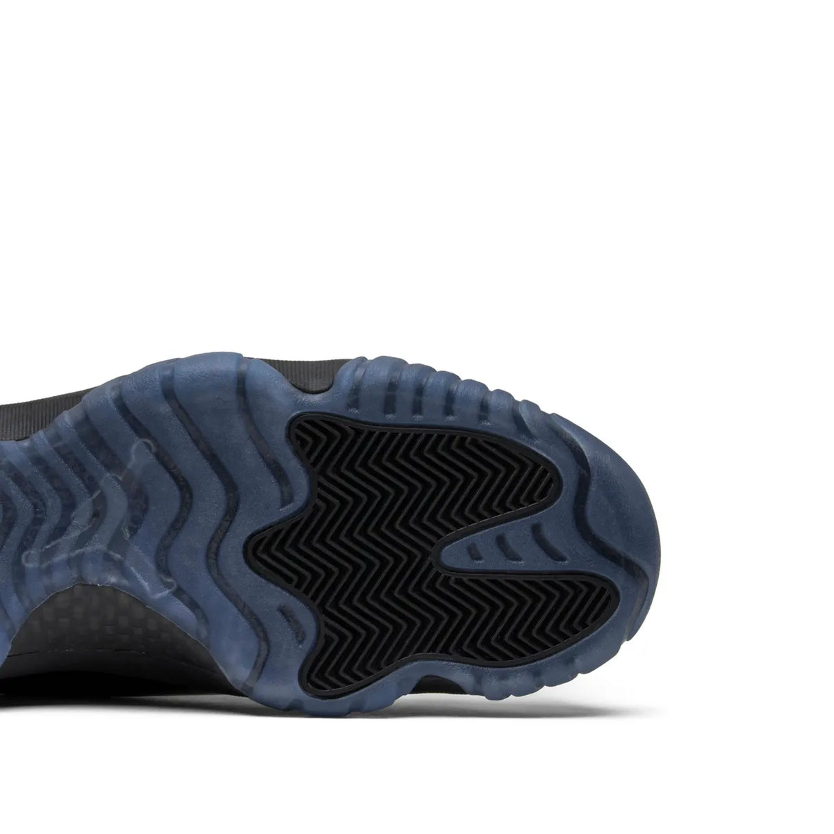 Air Jordan 11 Cap and Gown: Premium Luxury Triple Black 2018 Edition