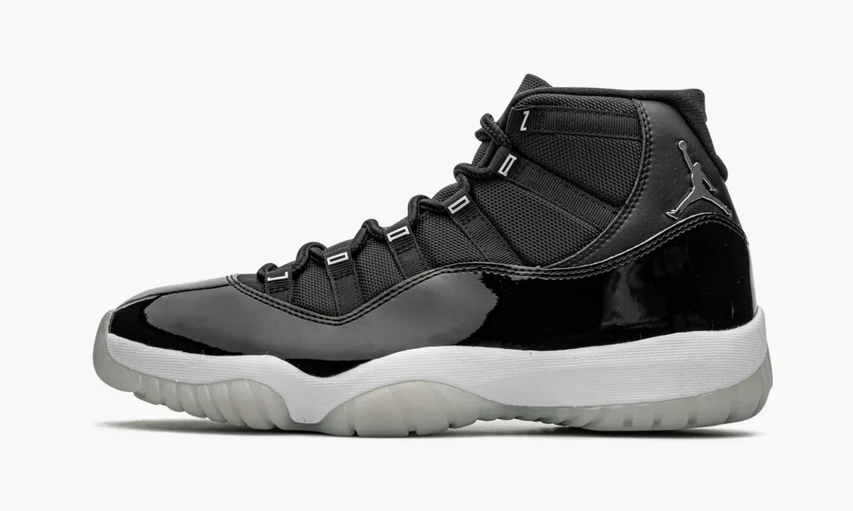 Jordan 11 Retro Black Clear - Hình 2