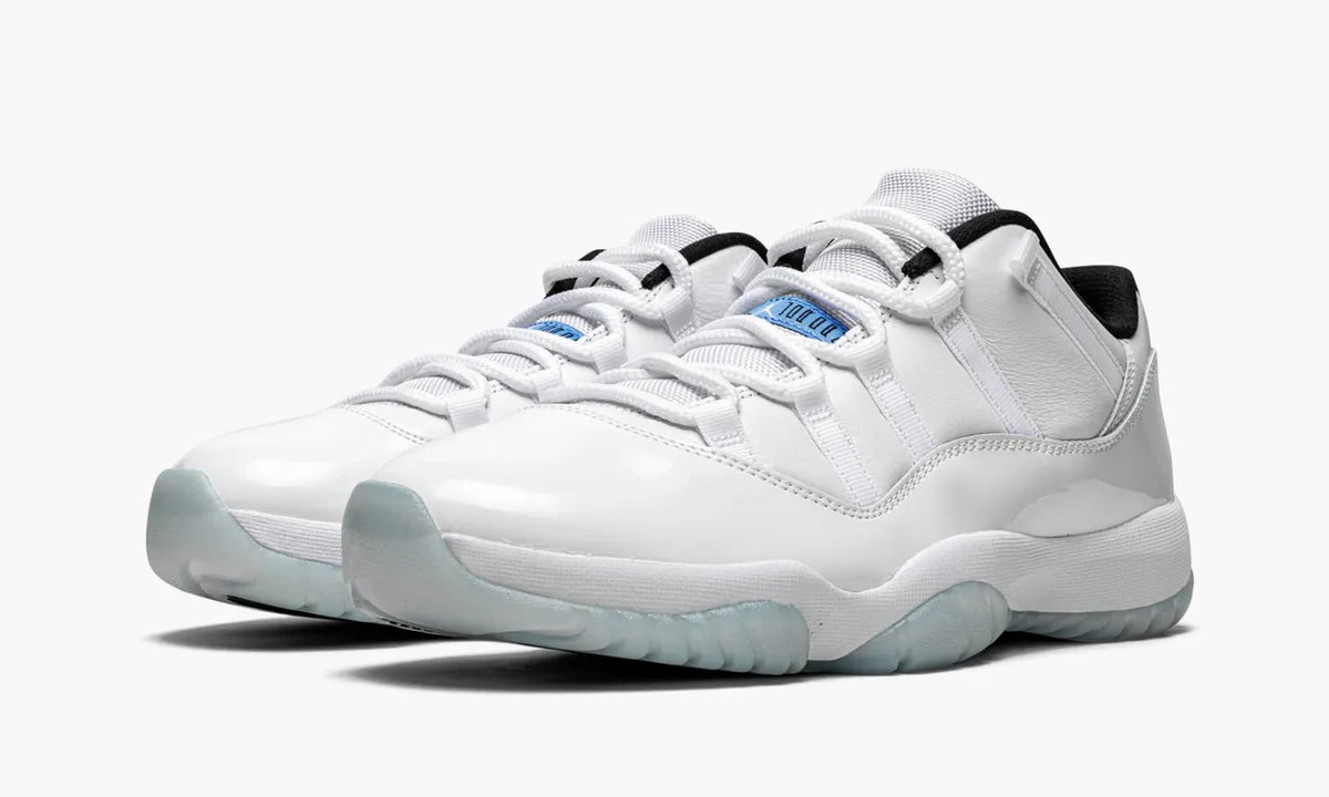 Air Jordan 11 Low White - Hình 3