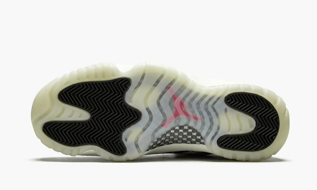 Air Jordan 11 Snakeskin Bone - Hình 6