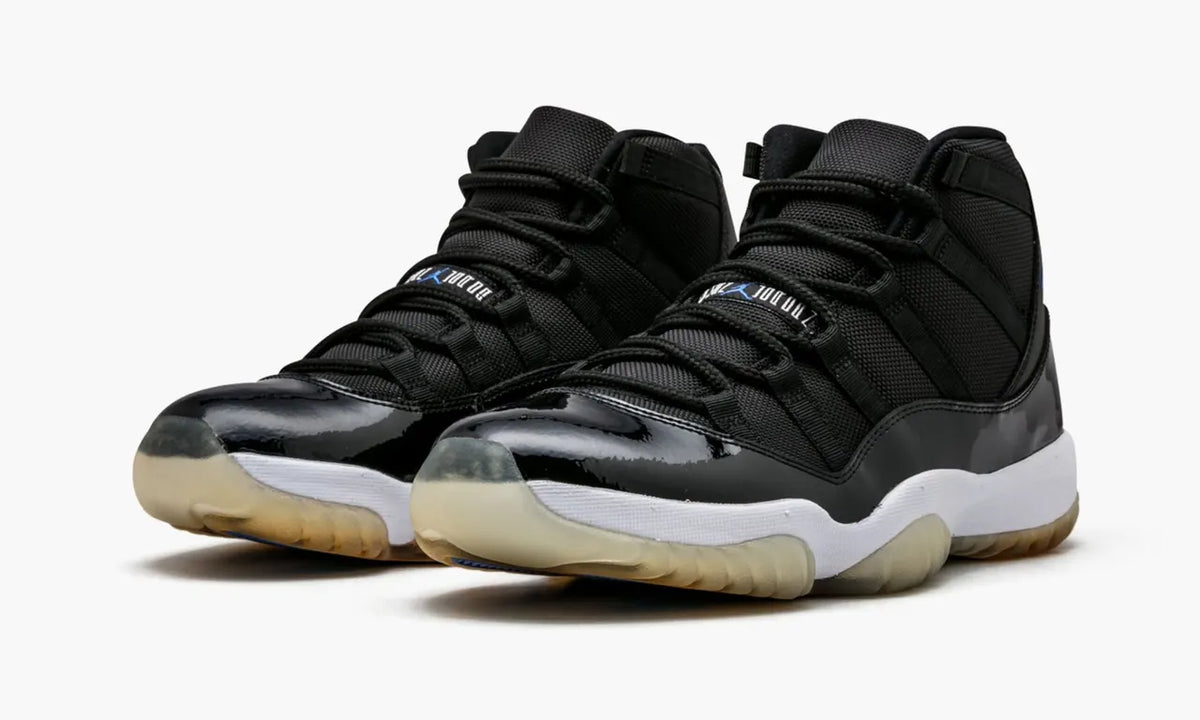 retro Air Jordan 11 Black Clear - Hình 3