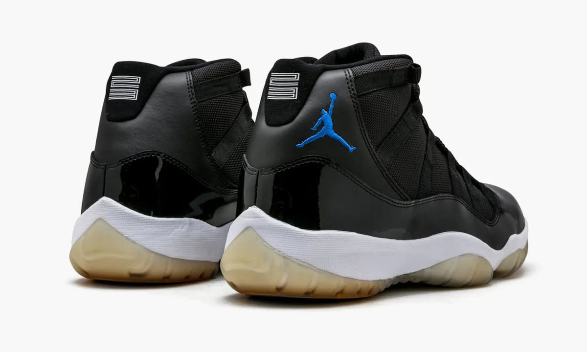 retro Air Jordan 11 Black Clear - Hình 4