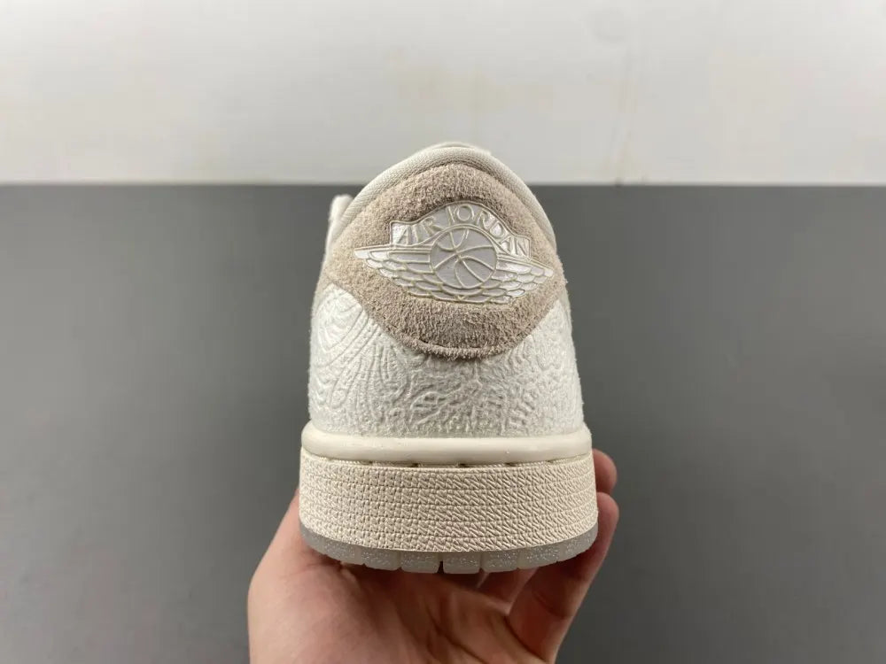 Air Jordan 1 Low SE Sanddrift - Hình 10