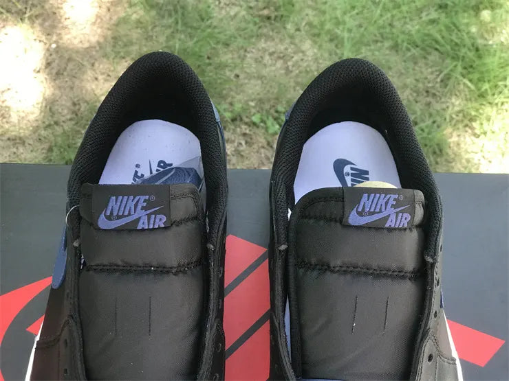 leather Air Jordan 1 Low Black Royal - Hình 11