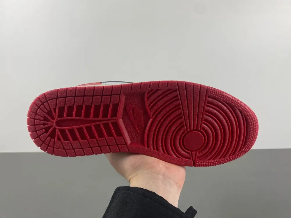 Air Jordan 1 Low OG Red/White - Hình 8