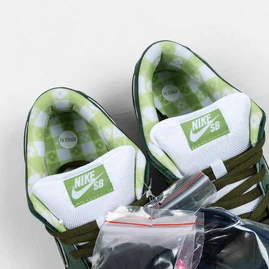 Nike SB Dunk Green - Hình 8