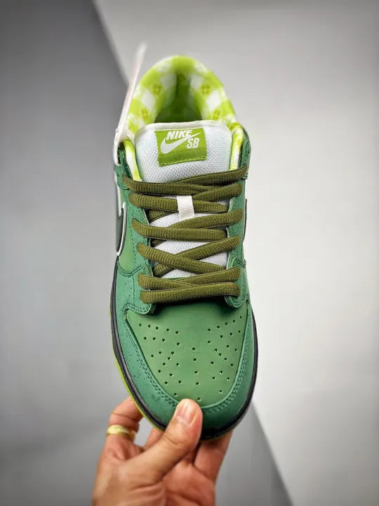 Nike SB Dunk Green - Hình 15