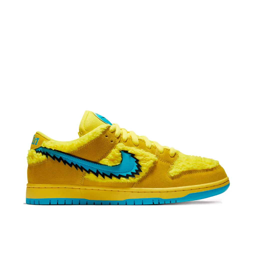 Nike SB Dunk Yellow Bear