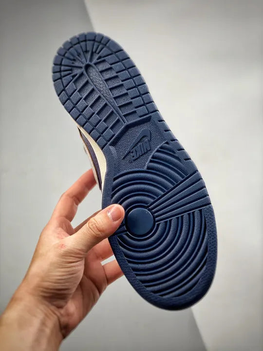 Nike SB Dunk Low NYC - Hình 7