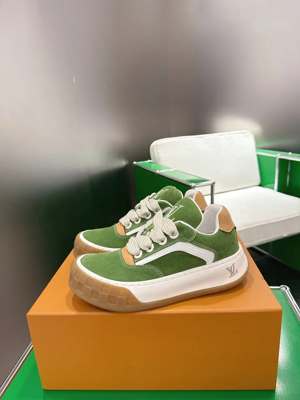 LV Green Suede Sneakers - Hình 4
