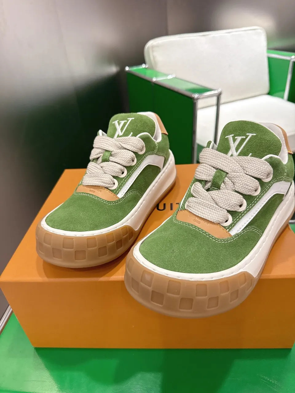 LV Green Suede Sneakers - Hình 7