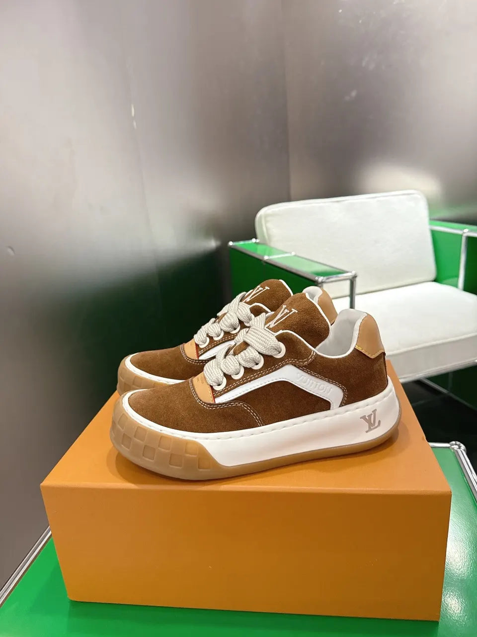 Louis Vuitton Brown Suede Sneakers - Hình 4