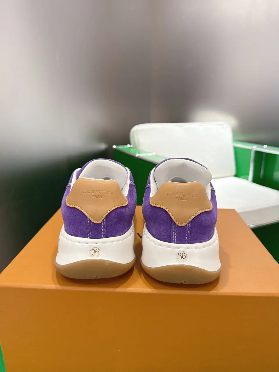 Louis Vuitton Purple Suede Trainer - Hình 7