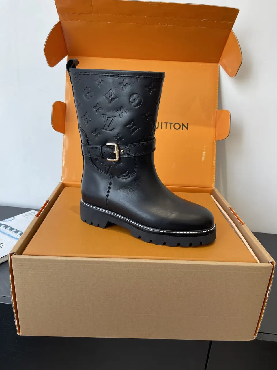 Louis Vuitton Black Leather Embossed Biker Boots - Hình 2
