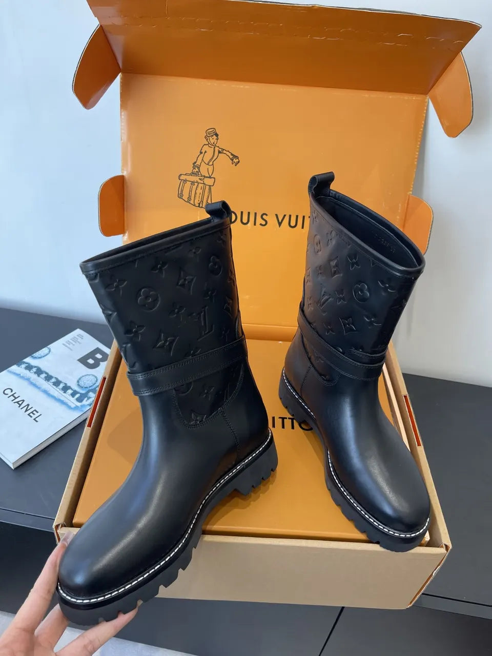 Louis Vuitton Black Leather Embossed Biker Boots - Hình 4