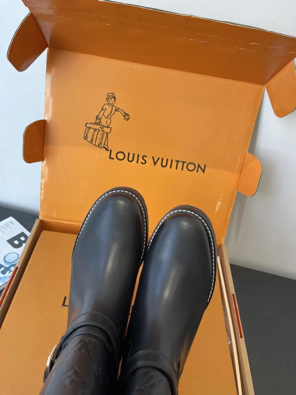 Louis Vuitton Black Leather Embossed Biker Boots - Hình 7