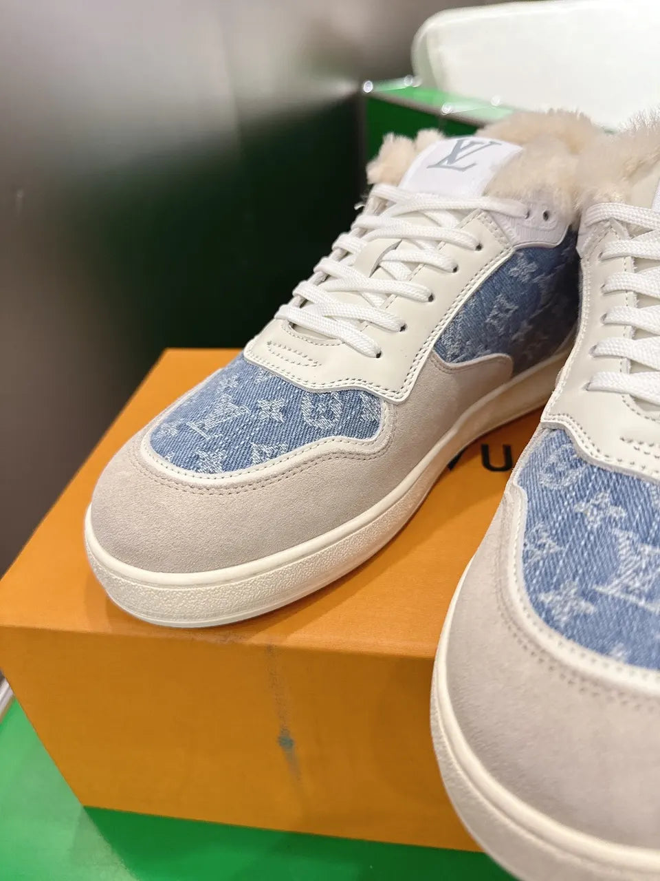 Louis Vuitton Denim Shearling Sneaker - Hình 5