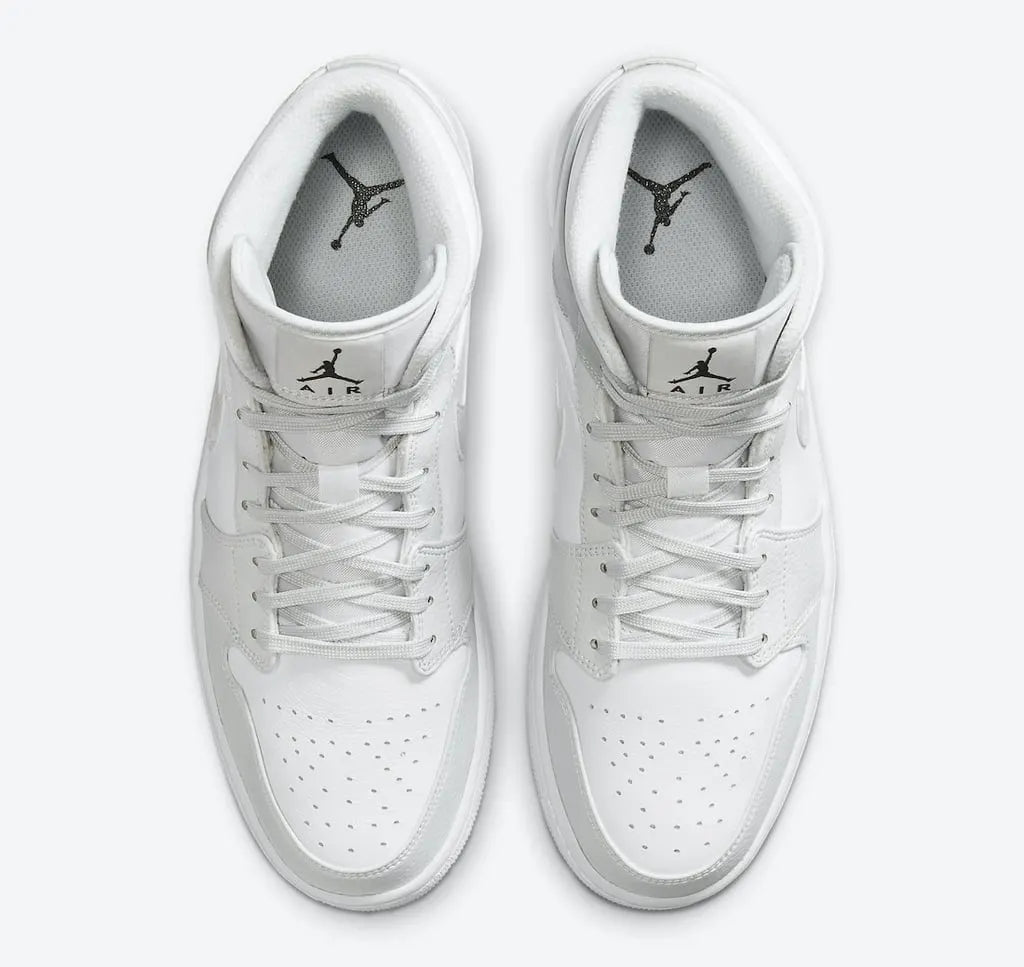 Air Jordan 1 Mid White Wolf Grey - Hình 3
