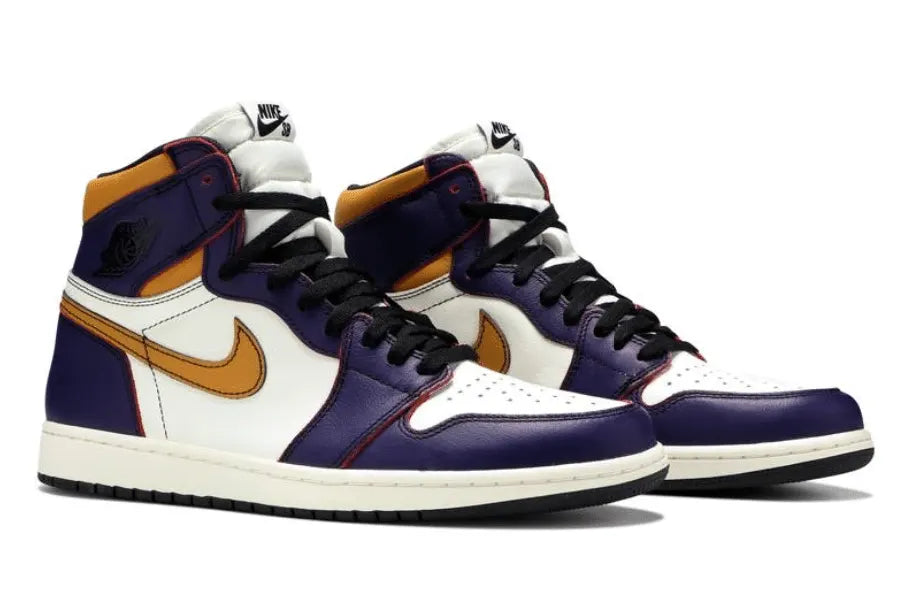 Air Jordan 1 High Lakers