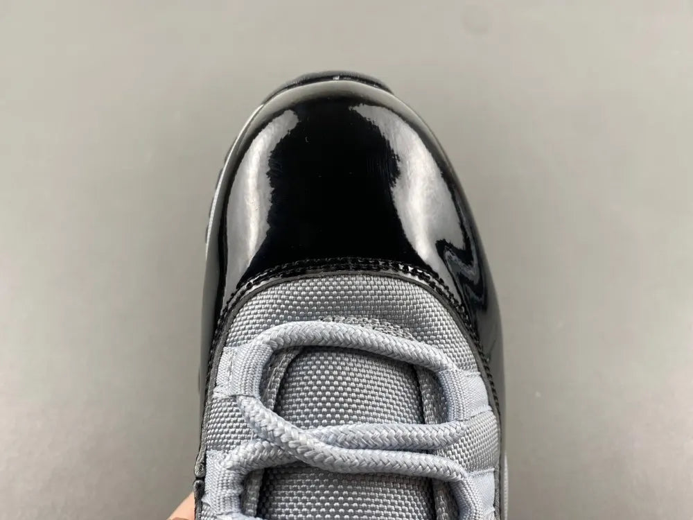Air Jordan 11 Retro Grey/Black - Hình 6