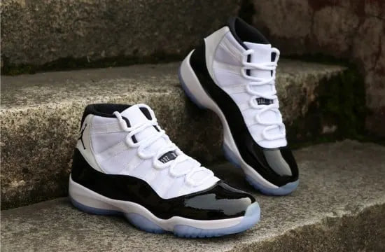 white Air Jordan 11 Retro Jubilee - Hình 5