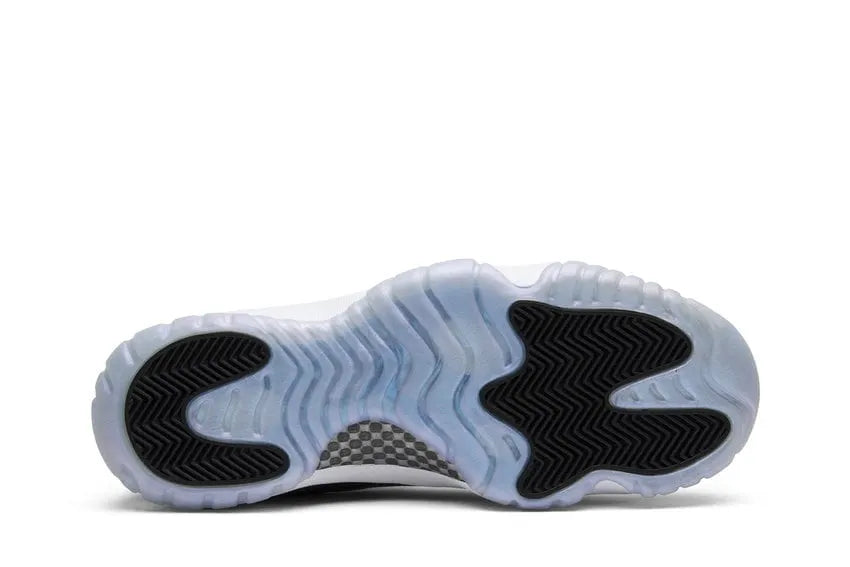 Jordan 11 Emerald - Hình 3