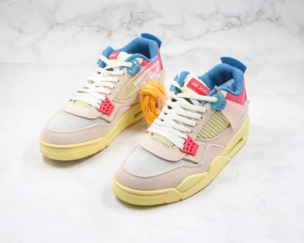 Air Jordan 4 Retro Guava Ice