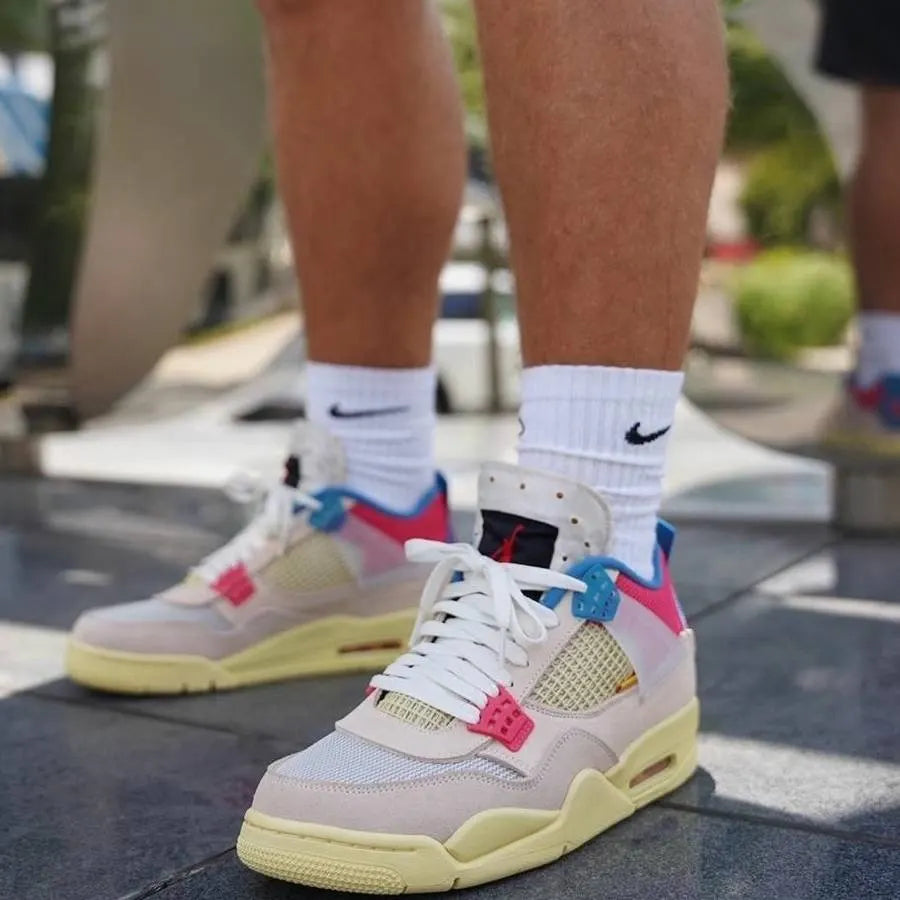 Air Jordan 4 Retro Guava Ice - Hình 4