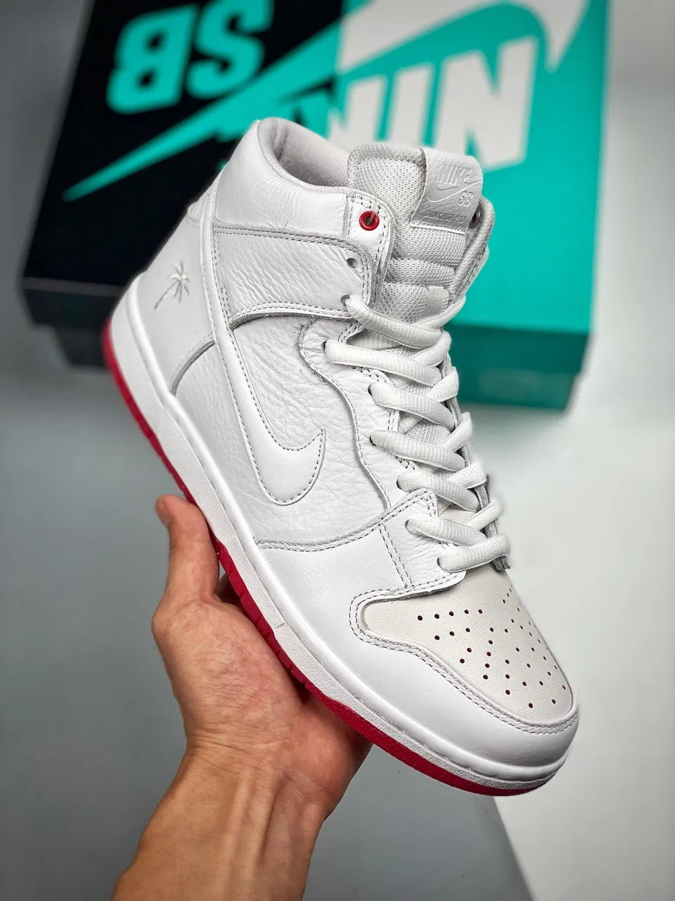 Nike SB Dunk High White Red