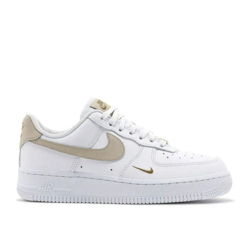 classic Nike Air Force 1 White Tan