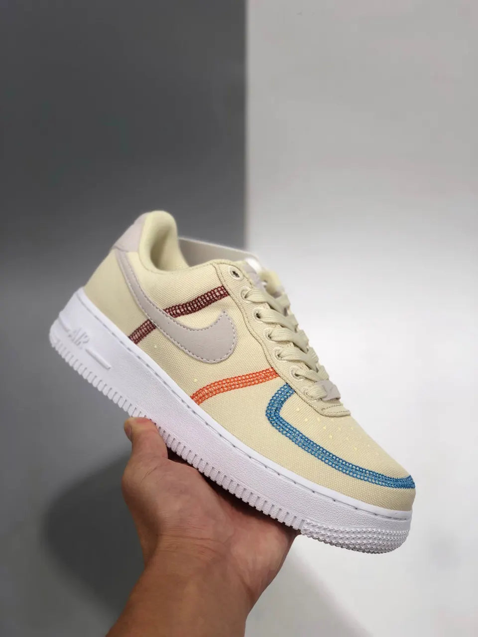 Nike AF1 Canvas Beige