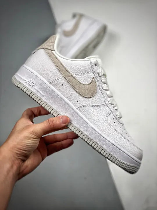 Nike AF1 White Suede - Hình 2