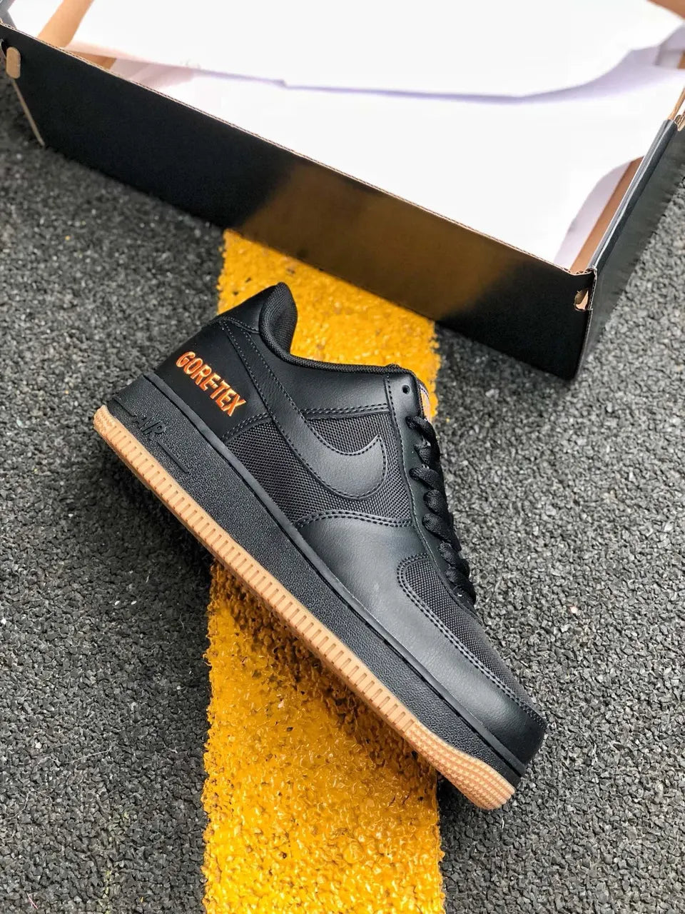 Nike Air Force 1 GTX Black Gum