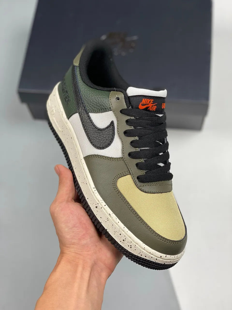Nike Air Force 1 GTX Olive