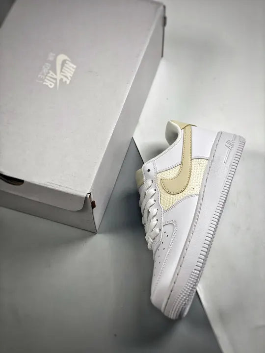 white Nike Air Force 1 Hemp - Hình 2