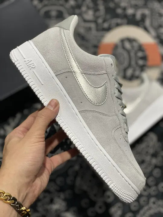 silver Nike Air Force 1 Grey Suede - Hình 4